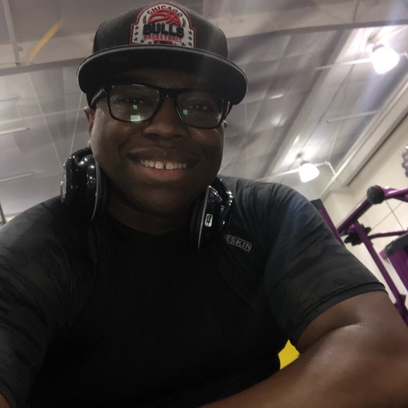 Meet your Posher, Davarus - Picture 1 of 1